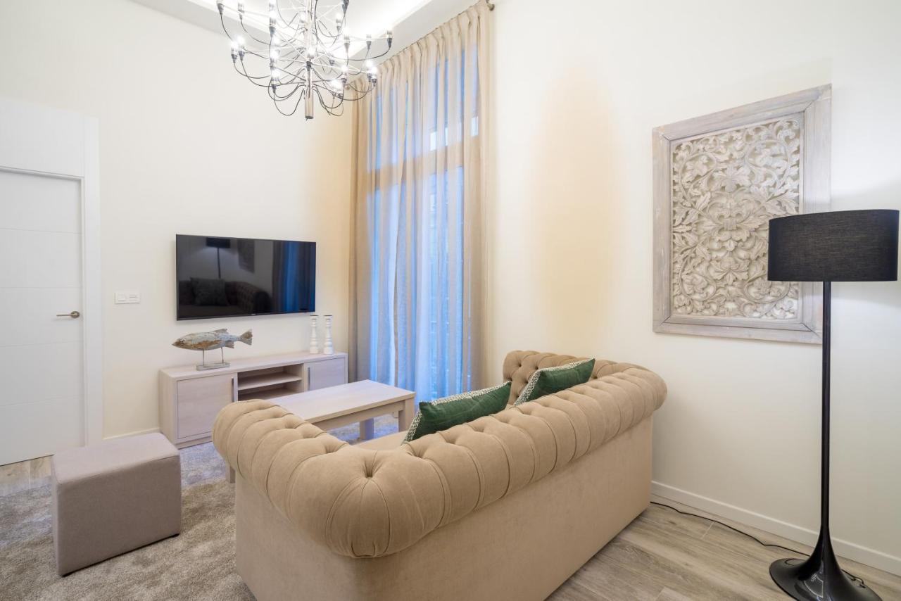 Iloftmalaga Velazquez Apartment Fuengirola Exterior photo